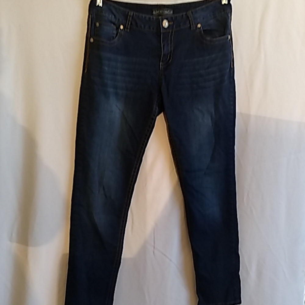 Almost Famous Jeans Skinny Jeans